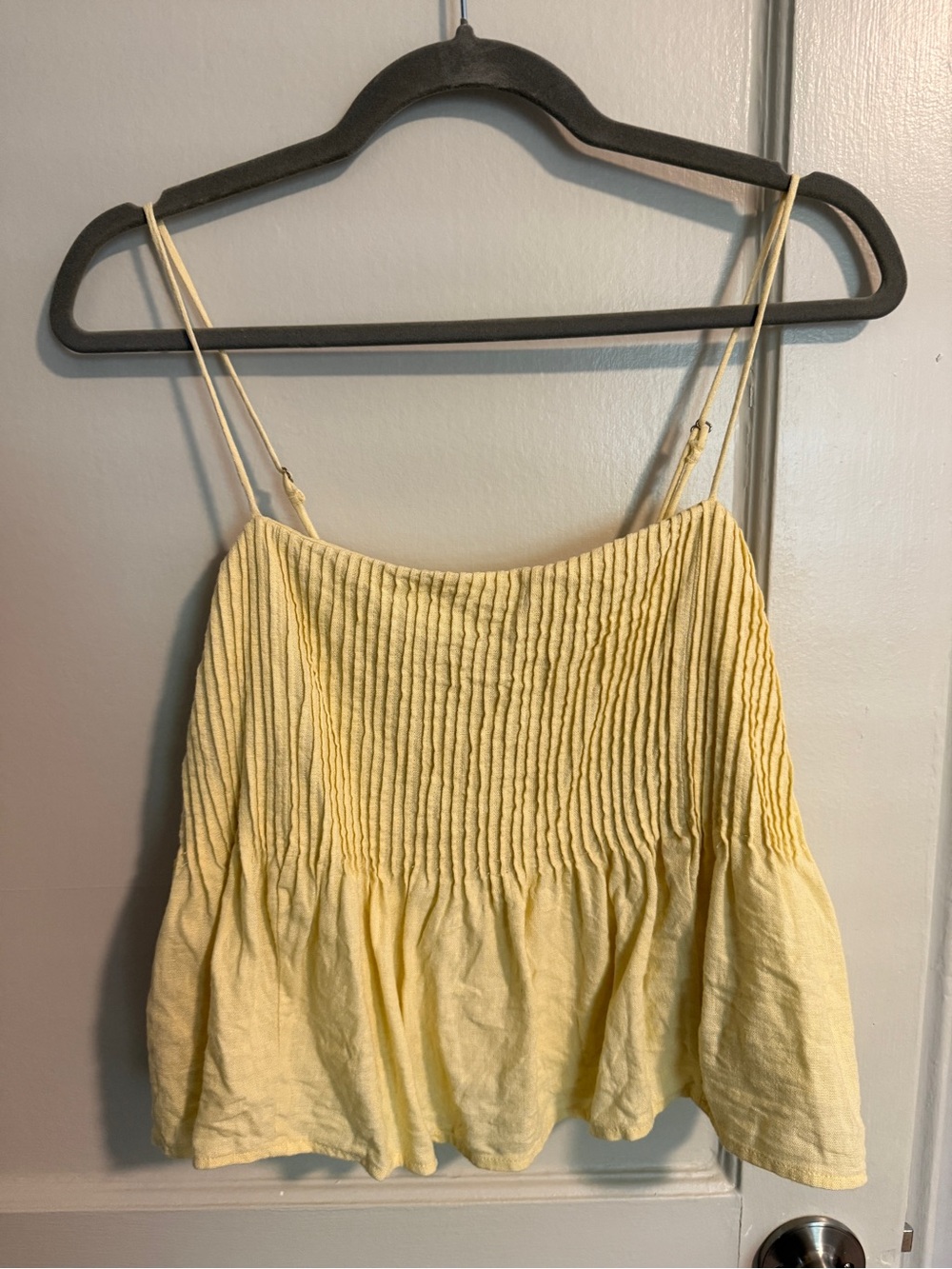 Abercrombie & Fitch Butter Yellow Linen-Blend Tank Too - Size S